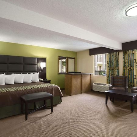Days Inn By Wyndham Dallas Ірвінг Екстер'єр фото